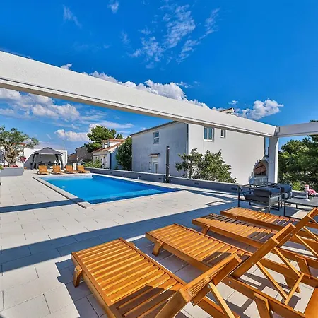 Apartmán Luka *