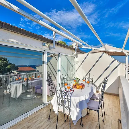 Luka Apartment Rogoznica (Sibenik-Knin)