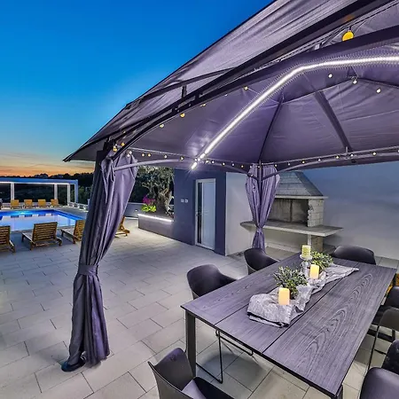 Apartment Luka Rogoznica (Sibenik-Knin)