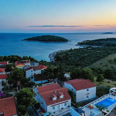 Luka Apartmán